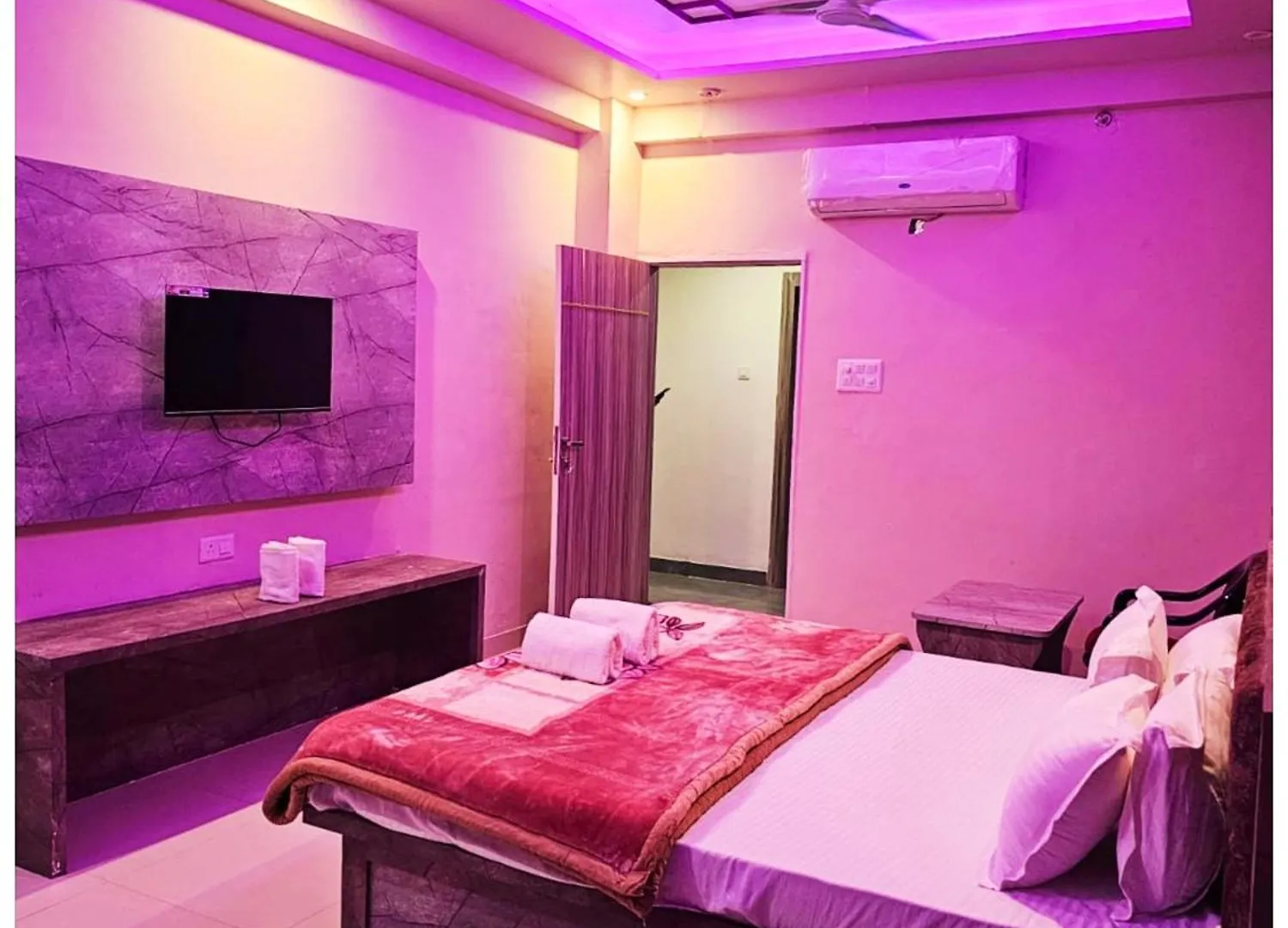 M R Kashi Inn Rajghat Hotel Varanasi